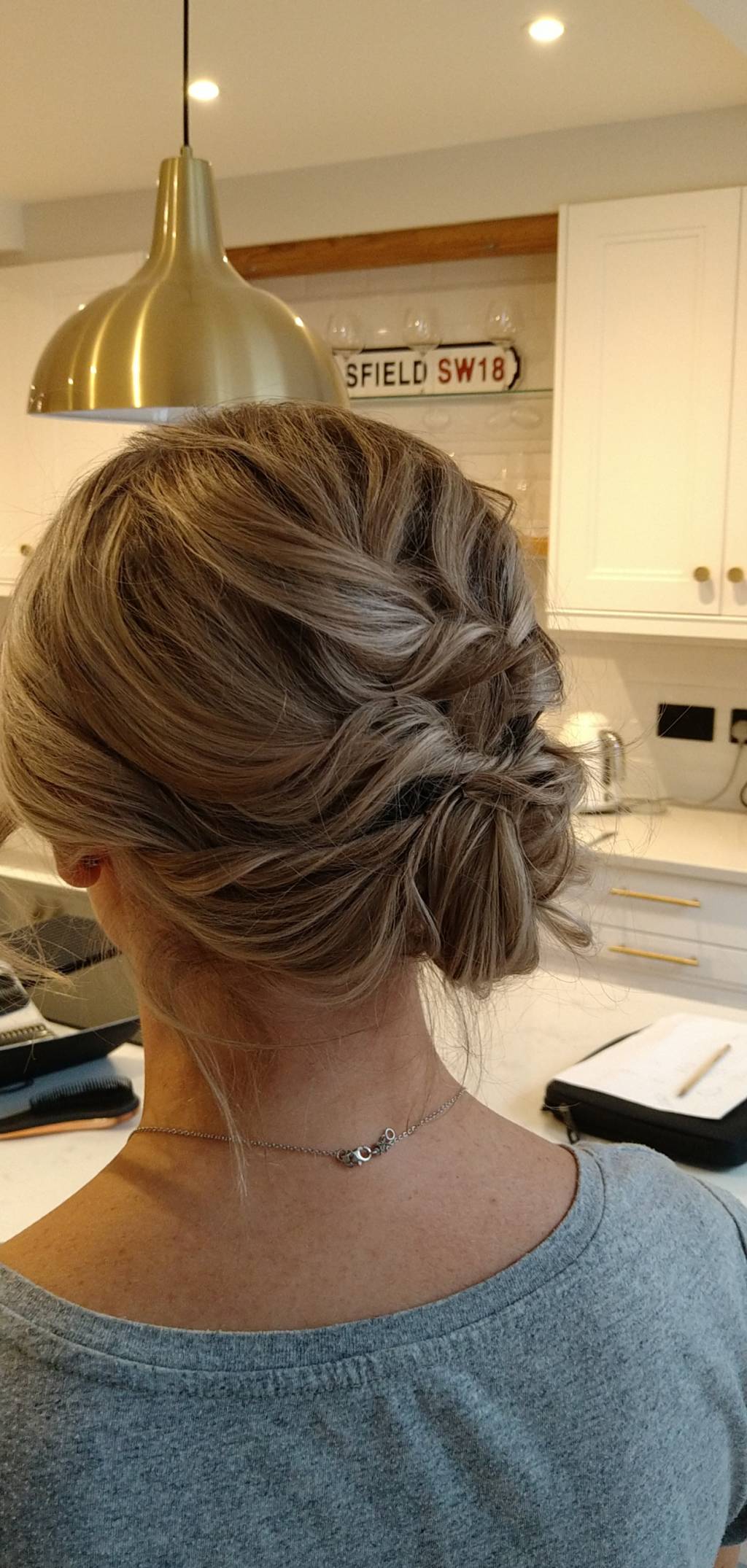  Updo / hair up